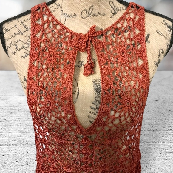 Minkpink Evelyn Crochet Cover Up NWT Beach Sarong Size XS - Picture 5 of 8